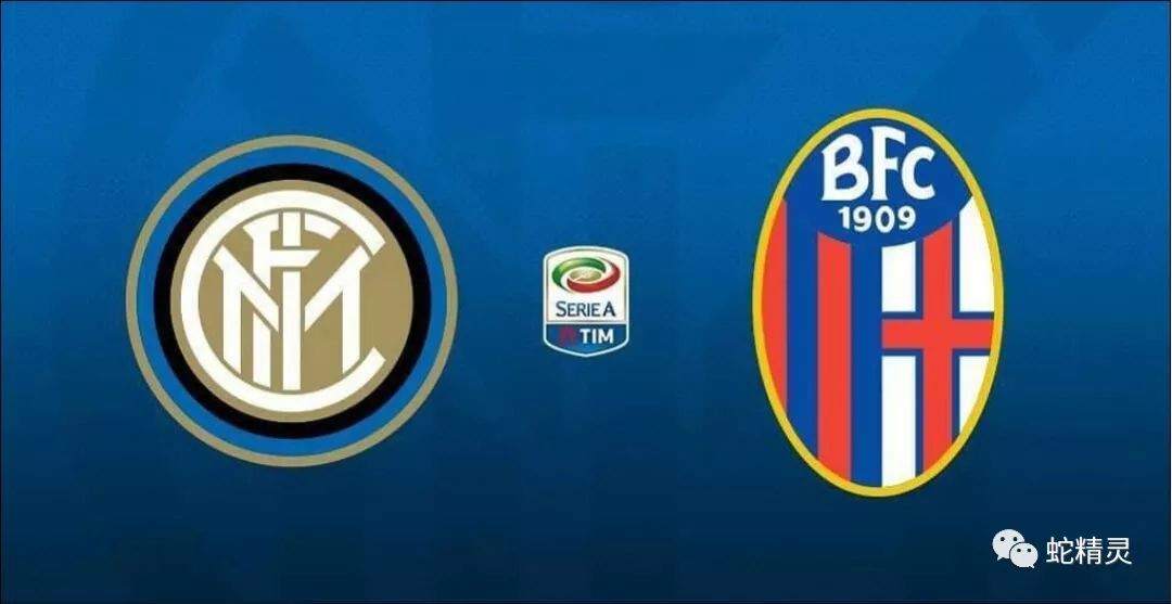 切塞纳蒂科的海边出现了一组旋转木马 切塞纳蒂科的海边出现了一组旋转木马