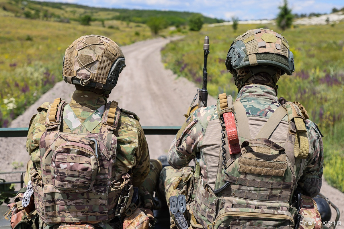 开元棋牌-阿尔巴尼亚足球队